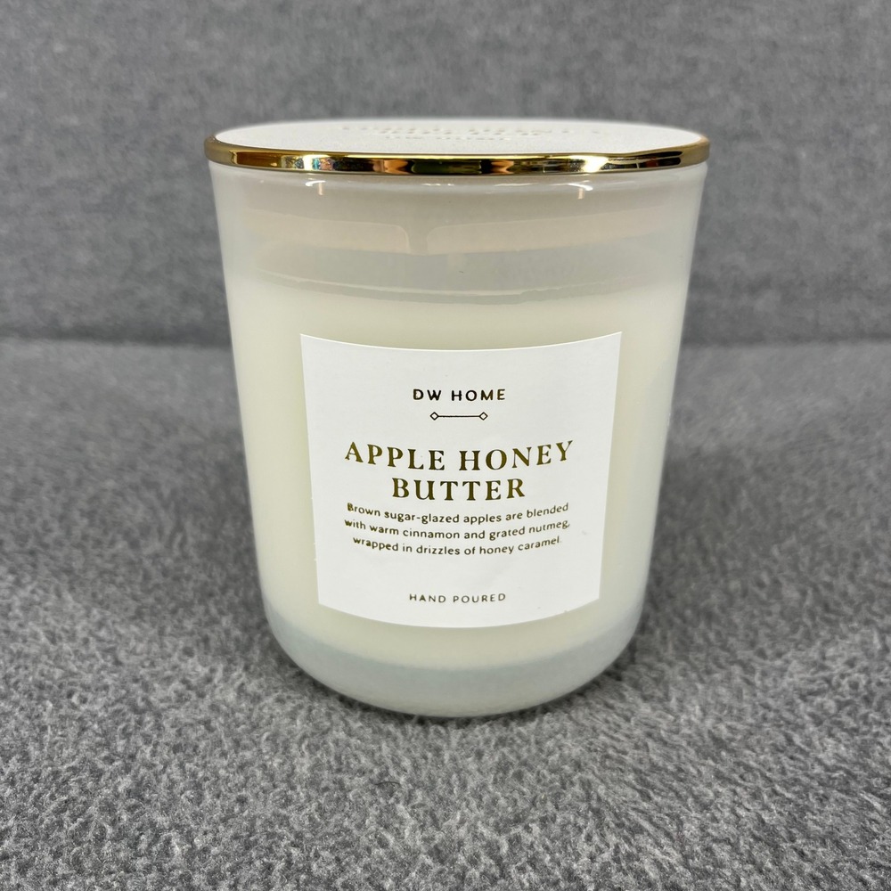 DW Home Apple Honey Butter Candle 9oz White Gold Scented Hand Poured New DTD5016